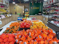 C4945龙海新和居北门水果店转让