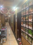 C5462天山区新华北路小西门汇丰大厦旁巷内路口营业中快餐店