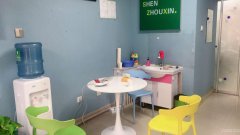 C5517铁路局七街B区小区旺铺转让