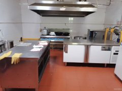 C5865餐厅转让 位于昌吉市华洋广场