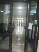 C3153小区大门口稀缺临街商铺转租