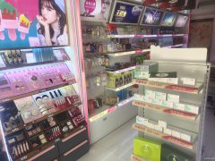 C6027店面转让 位于昌吉红星东路嘉禾欣居小区门口绮缘美妆