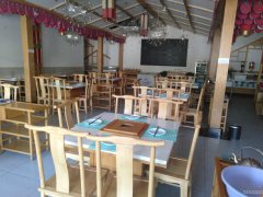 C6149店面转让 位于昌吉市南公园西路繁华地段