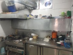 C6353店面转让 位于昌吉市解放路西街名门小区