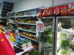 C6396昌吉市和谐丁香园大型小区内营业中果蔬店转让