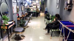 C6715会展中心绿城百合一期对面理发店转让