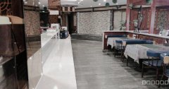 6770昌吉市长宁南路华尔兹楼下二楼营业中餐饮旺铺转让