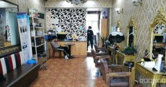 C6931米东区稻香中路稻香宾馆旁营业中美发店转让