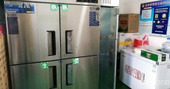 C7070建国西路瑞豪嘉苑快餐外卖承-包或转年租金12000
