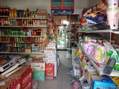 C7165年租金1万多长宁路华洋新村小区内品鲜便利店转让