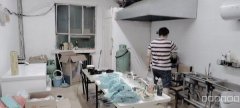 7734米东区八方市场餐厅转让