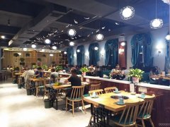 C7759店面转让 位于奇台县煤电煤化小区临街