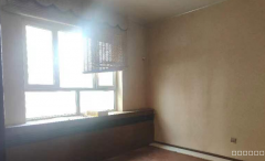 C7801位于昌吉市青年南路市七小附近临街门面出租