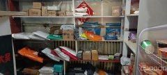 C8184延安南路二中对面光明苑营业中30平商店转让