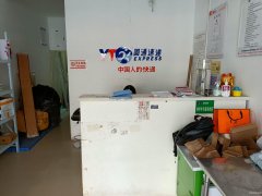 C8193位于昌吉市路滨湖河新城小区西门临街38平店面转让