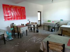 C8298位于昌吉市开发区附近独家150平餐饮店转让