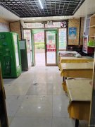 C8375位于昌吉市世纪大道盛世龙城小区内35平店面转让