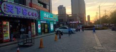 C8466火爆超市转让 昌吉健康西路公元2099北门