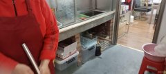 C8484自助旋转火锅店转让