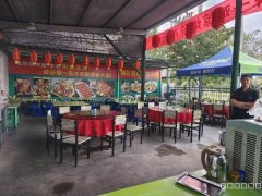 C8596位于昌吉市延安南路与吐鲁番西路交叉口农家烧烤院转让