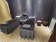 C8649位于昌吉市长宁南路富友国际东门临街130平店面转让