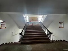 C8655昌吉市双主干道交汇处整栋楼出租