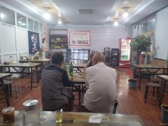 C8780八钢绿洲路180平餐厅转让