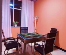 C9057位于昌吉市健康东路河畔佳苑100平棋牌室转让