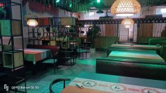 C9225位于呼图壁县西锦国际临街店面转让