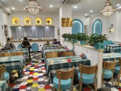 C9245迎宾路地窖堡乡政府对面165平餐厅转让