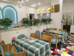 C9245迎宾路地窖堡乡政府对面165平餐厅转让