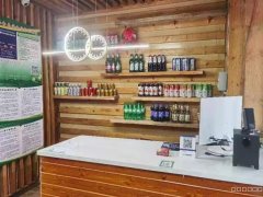 C9317位于奇台县爱派商务酒店附近临街店面转让