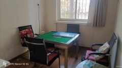 C9504位于昌吉市延安南路水木融城西门临街店面转让