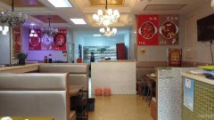 C9519(转让）沙依巴克区平川路口营业中精装餐饮旺铺（也