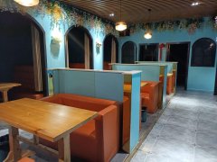 （成功案例）C9526位于阜康市网红街临街二楼餐吧转让