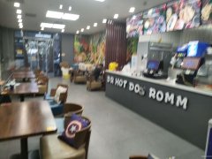 C9557 YOYO环球港85平店面转让