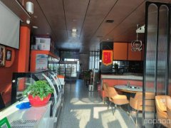 C9801米东区上沙河清真寺沿街主路火锅店低价转让