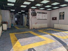 C9956米东区公安局后面大型小区258平汽车会所转让