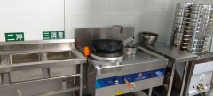 C10079位于昌吉玫瑰园北门J座入口早餐店转让