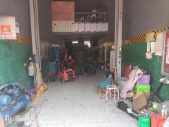 C10138位于昌吉市健康东路海棠小镇二期临街汽修洗车店转让