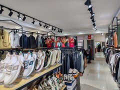 C10149河北东路植物园地铁口清真寺楼下服装店转让