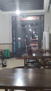 C10198位于呼图壁县正街金麦子拌面馆转让