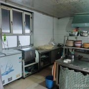 （成功案例）C10313位于阜康五工梁高速路口附近餐厅转让