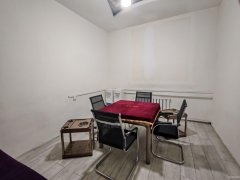 C10733阜康购物城阜新北门240平棋牌室转让