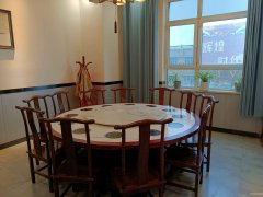C11383位于五家渠102团八一路品牌火锅店转让