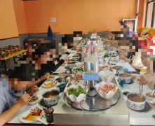 C10467位于昌吉职业技术学院大学城内餐饮店转让