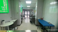 C11592位于乌市南湖二期旭东小区附近餐饮店转让