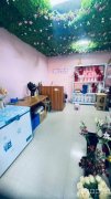 C11715位于昌吉农校门口经营中花店转让