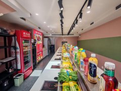 C11788通嘉孔雀府110平小火锅店转让