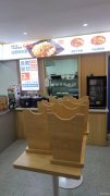 C11830位于昌吉市延安南路文化宫转盘临街餐饮店转让